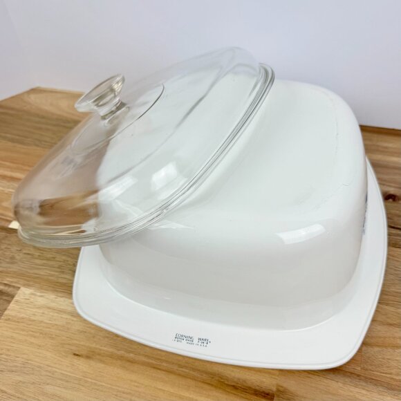 Vintage Corning Ware Blue‎ Cornflower P-34-B Casserole Dutch Oven W Lid 4 Quart - Picture 8 of 8